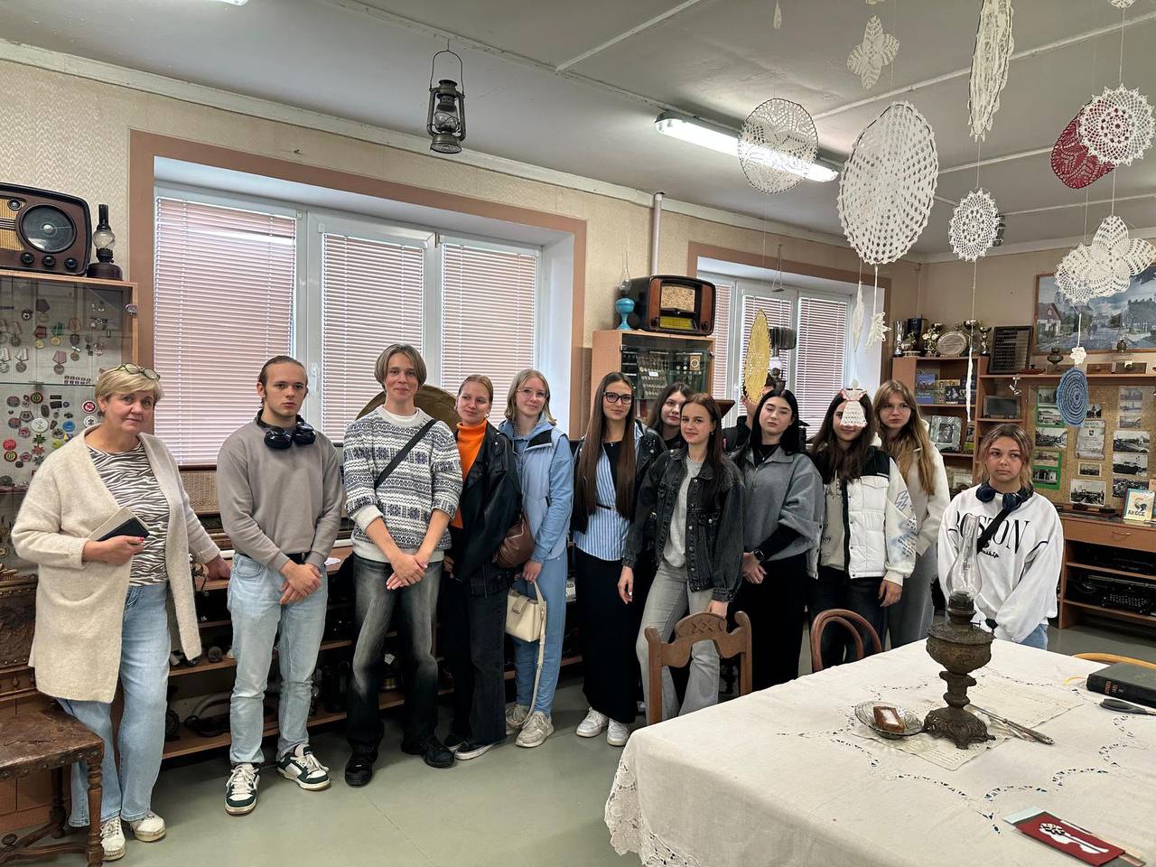 ĢIMNĀZIJAS SKOLĒNI REALIZĒJA BALVU PAR 3.VIETU KONKURSĀ, KO ORGANIZĒJA "SARKANAIS KRUSTS".