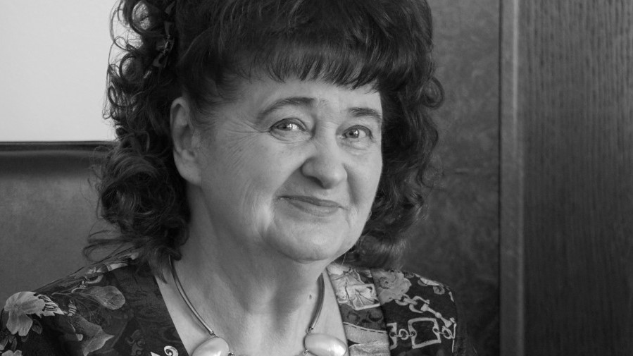 Ingrīda Višņevska 1942-2021