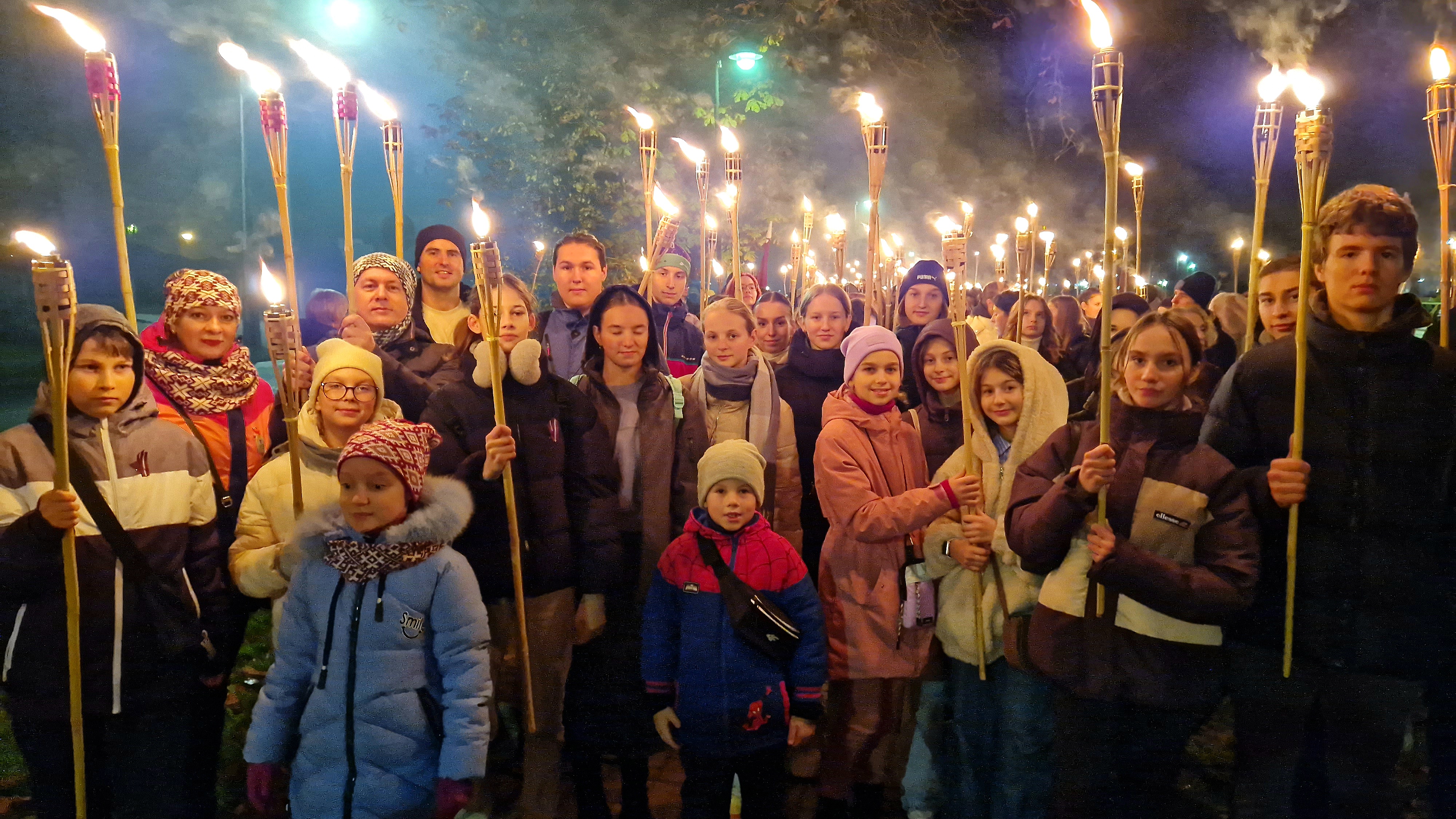 SVINĪGS LĀPU GĀJIENS LĀČPLEŠA DIENĀ