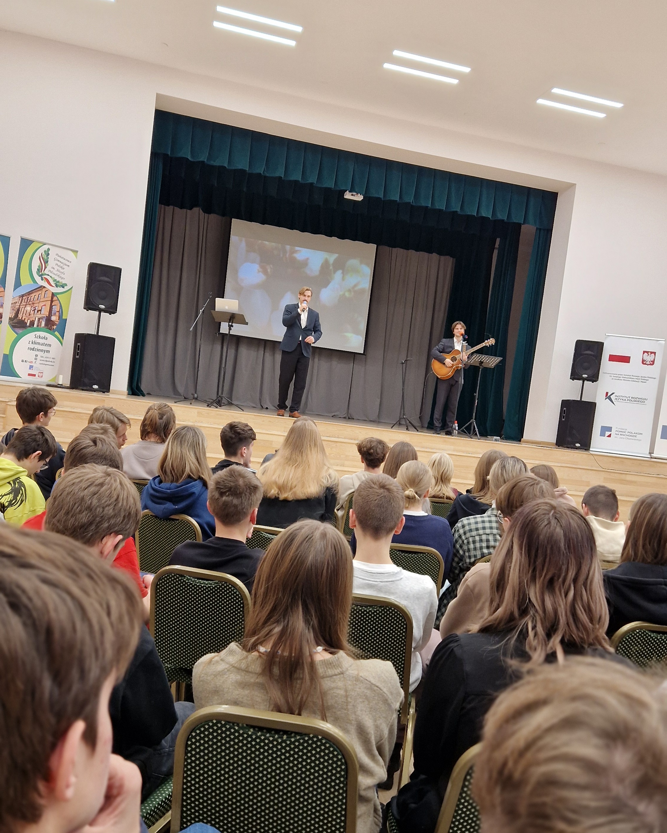 LIELISKĀ KONCERTLEKCIJA "VĒLTĪJUMS LĀČPLĒSIM" 8.-10.KLAŠU SKOLĒNIEM